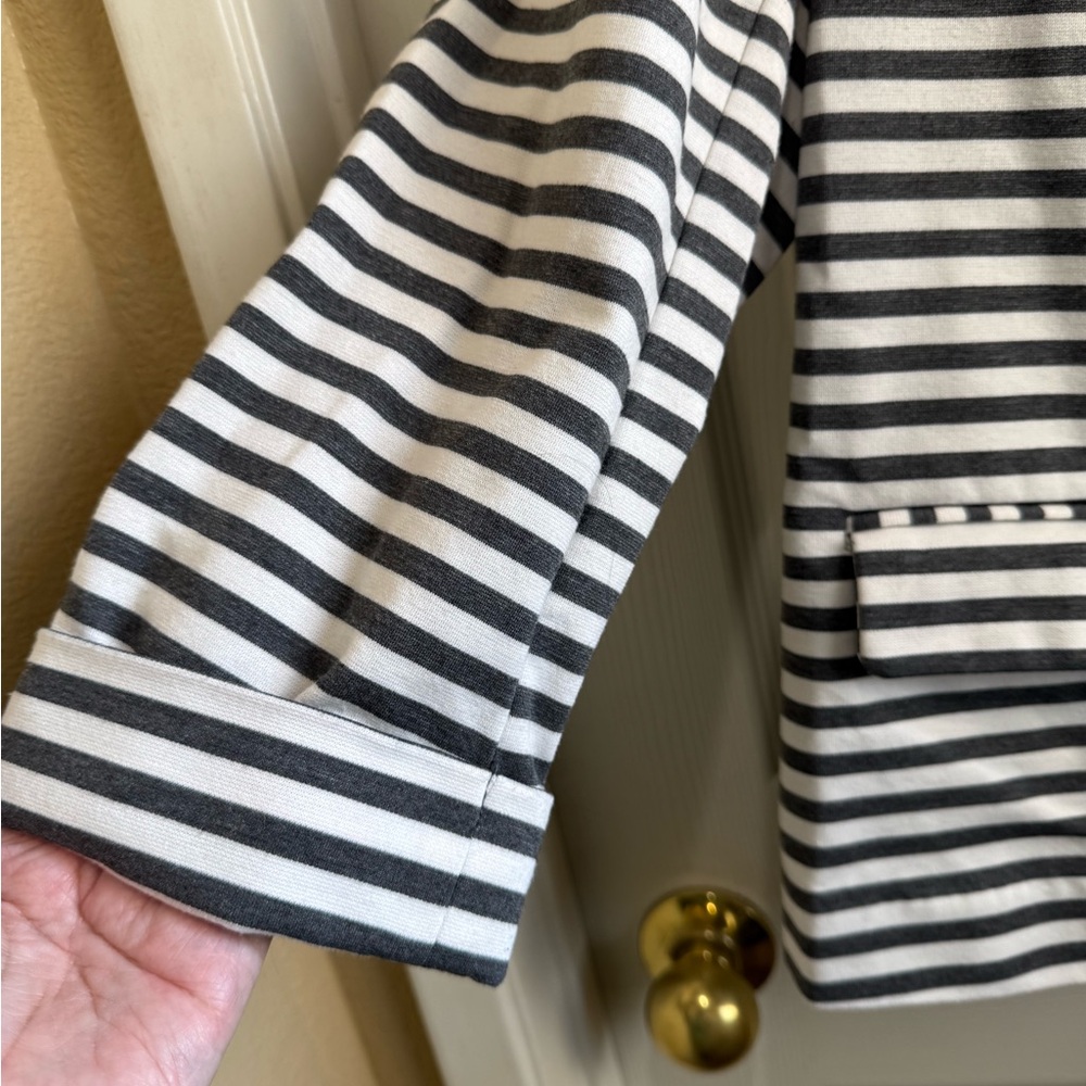 Catherine Malandrino Black and White Striped Blazer - Picture 5 of 6